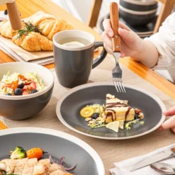 Tafelservice, Vancasso SEESAMI 16-teiliges Kombiservice Aus Steinzeug, Geschirrset Im Modernen Aussehen Für 4 Personen -Küchenbedarf Laden 010e19a8da5fb1b2d989479bae757864