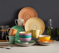 Vancasso Tafelservice Porzellan, Tulip Elegantes Geschirrset, 48 Teilig Kombiservice Mit Speiseteller, Dessertteller, Müslischalen Und Kaffeebecher Für 12 Personen -Küchenbedarf Laden 05274c2930416592c2eabd0d039d3c85