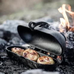 Petromax Gusseiserner Kartoffelbräter -Küchenbedarf Laden 39688d9e56f3e3f734b6206a8e3252f4