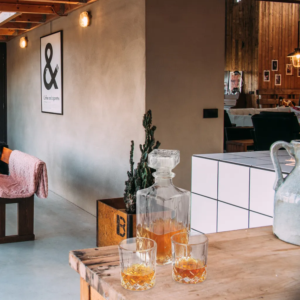 relaxdays Whisky Set aus Karaffe und Gläsern Relaxdays Whisky Set Aus Karaffe Und Gläsern -Küchenbedarf Laden 46534d8567b332c238e97895e1410229