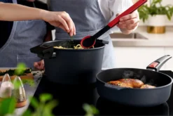 Woll Concept Plus Topf-Set 5-tlg. 4x Töpfe, 1x Sieb Induktion -Küchenbedarf Laden 60bc1a7782990b19c9803e326e894727