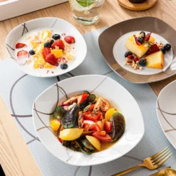 VEWEET Tafelservice 'Nikita' Aus Porzellan, 24 Teilig Geschirrset Beinhatlet Müslischalen, Dessertteller, Speiseteller Und Suppenteller, Geschirrservice Für 6 Personen -Küchenbedarf Laden 7a8443894805f0f70a309a683371bc6e