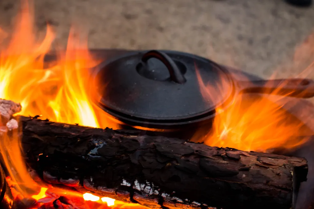 BBQ-Toro 8-teiliges Dutch Oven Set in Holzkiste | Gusseisen, bereits eingebrannt BBQ-Toro 8-teiliges Dutch Oven Set In Holzkiste | Gusseisen, Bereits Eingebrannt -Küchenbedarf Laden 909be779b5d404b13d56b452c4fe9cda
