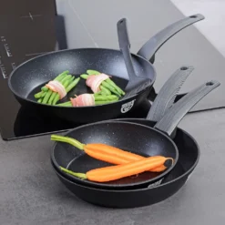 GRÄWE Aluminium-Pfannenset, Ø 20 Cm, Ø 24 Cm, Ø 28 Cm, Beschichtet, 3-teilig, Inkl. Pfannenwender -Küchenbedarf Laden 924d090d379276458588f3c8bdca9b32
