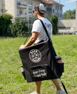 BeerBaller® Travel Bag - Beer Pong Tisch Tragetasche Inkl. Kühl- Und Becherfach 9 BeerBaller® Travel Bag - Beer Pong Tisch Tragetasche Inkl. Kühl- Und Becherfach -Küchenbedarf Laden a8371d312fc2e7ac7f77baff083e3fd0
