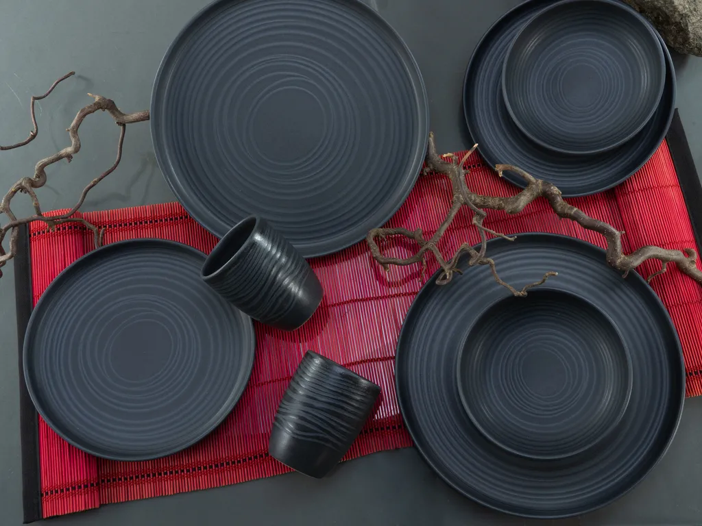 CreaTable 23860 Kombiservice Uno für 4 Personen, Steinzeug, schwarz (1 Set, 16-teilig) CreaTable 23860 Kombiservice Uno Für 4 Personen, Steinzeug, Schwarz (1 Set, 16-teilig) -Küchenbedarf Laden af7e170d1689ffe24f357ed194b30c9c