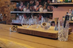 Nachtmann Tastes Good Vorteilsset 4 Gin Tonic Gläser + 4 Glastrinkhalme + Reinigungsbürste -Küchenbedarf Laden b2f6efa25122fe91a480dca05b0a858f