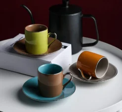 Artvigor, Porzellan Kaffeeservice, Bunt 12 Teilig Kaffee Set, Mit 6 Espressotassen 80 Ml, 6 Untertassen, Mehrfarbig -Küchenbedarf Laden b6a804489696794dc738febca252c013