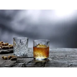 Pasabahce 52790 Whisky Glas Tumbler Timeless Im Kristall-Design, Höhe 9,6 Cm, 345 Ml, 4 Stück, Retro-Design -Küchenbedarf Laden c415847c1acb41bc4e47bad501fe1f95