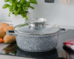 Graue Töpfe Und Kasserolle Mit Marmorbeschichtung -Küchenbedarf Laden c9039fe9c76cf7d9c00df7412d3eb067