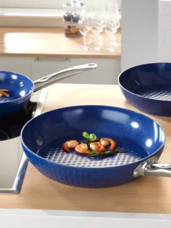 Ceraflon Prestige Diamant Pfannen-Set, Blau, 3-teilig 6 Ceraflon Prestige Diamant Pfannen-Set, Blau, 3-teilig -Küchenbedarf Laden d0dcc471b37ec77f0c6f6e626f2f94eb
