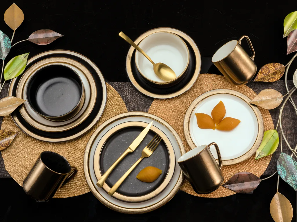 CreaTable 23594 Kombiservice Modern Industrial für 4 Personen, Steinzeug, schwarz/gold (1 Set, 12-teilig) CreaTable 23594 Kombiservice Modern Industrial Für 4 Personen, Steinzeug, Schwarz/gold (1 Set, 12-teilig) -Küchenbedarf Laden d22a1d50bca2edf61b5f287b53125c29 1