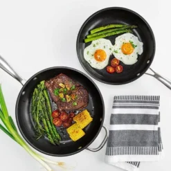 Livington Dura Pan - Pfannenset Mit Universaldeckel - 28cm + 24cm Pfanne - 3-lagige Antihaftbeschichtung - Pflegeleichtes Edelstahlgehäuse - Für Alle Herdplatten Geeignet -Küchenbedarf Laden e755386738ee1492919ee92d9db07576