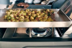 Enders Edelstahl-Grillpfanne Für Seitenkocher Monroe 3/4 Und Boston 3/4/6 Plancha -Küchenbedarf Laden f4c11cf9191717f9af0b40e332c01f94